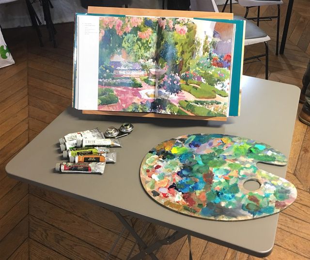 La table, la palette et les couleurs de Catherine. Un jardin de Sorolla, peintre de la lumière, comme modèle
